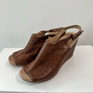 Women’s Brown Wedge Sandals Slingback Open Toe Perforated Comfort Size 9.5